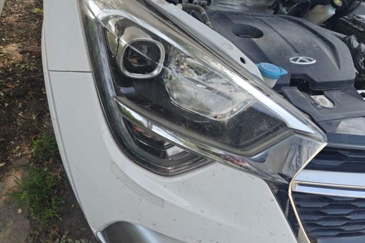 Used Chery Tiggo 5x 2017 1.5T DCT Luxury Model Right Front Headlight