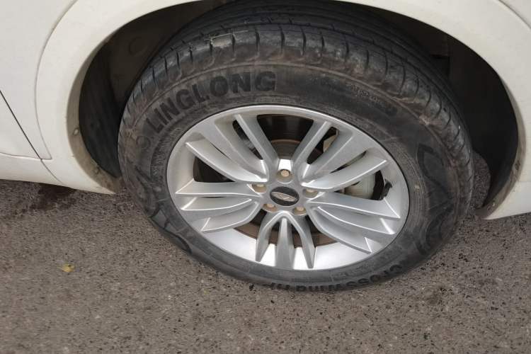 Used Chery Tiggo 5x 2017 1.5T DCT Fashion Edition Right Front Wheel Hub