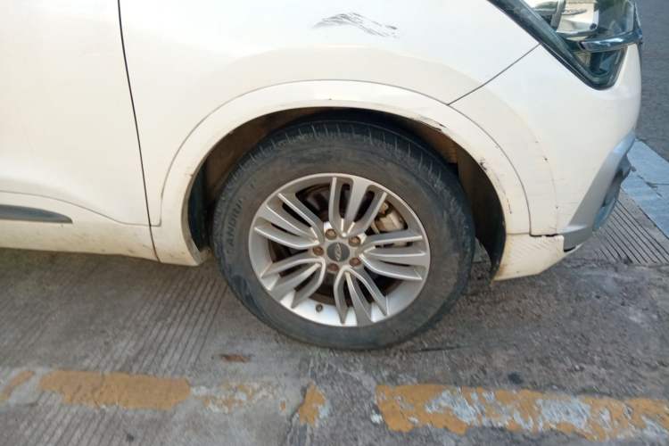 Used Chery Tiggo 5x 2017 1.5T DCT Fashion Edition Right Front Wheel Hub