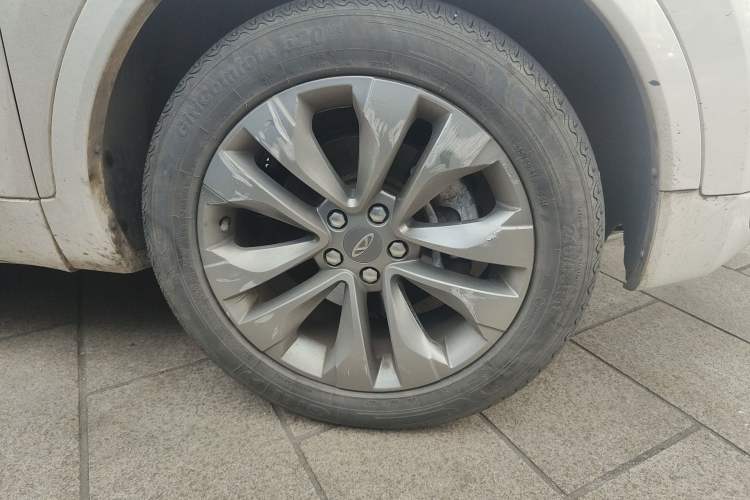 Used Chery Tiggo 5x 2017 1.5T DCT Luxury Model Right Front Wheel Hub