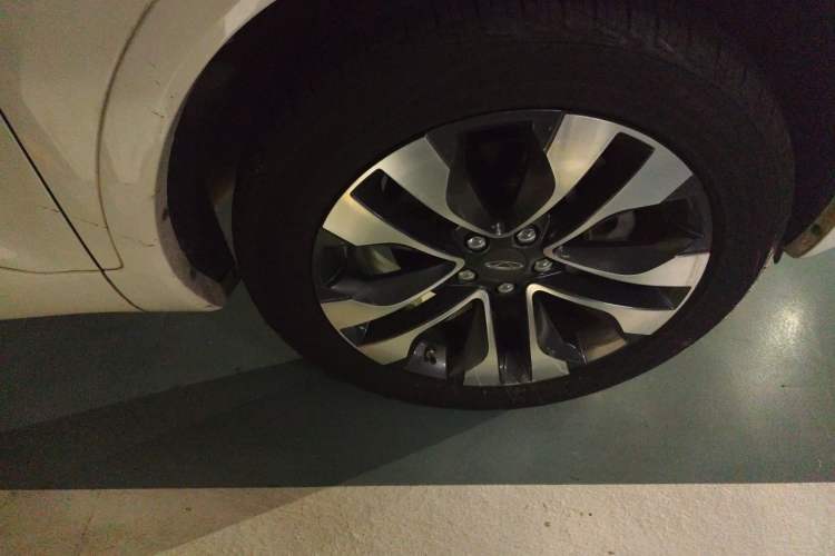 Used Chery Tiggo 5x 2017 1.5T DCT Luxury Model Right Front Wheel Hub