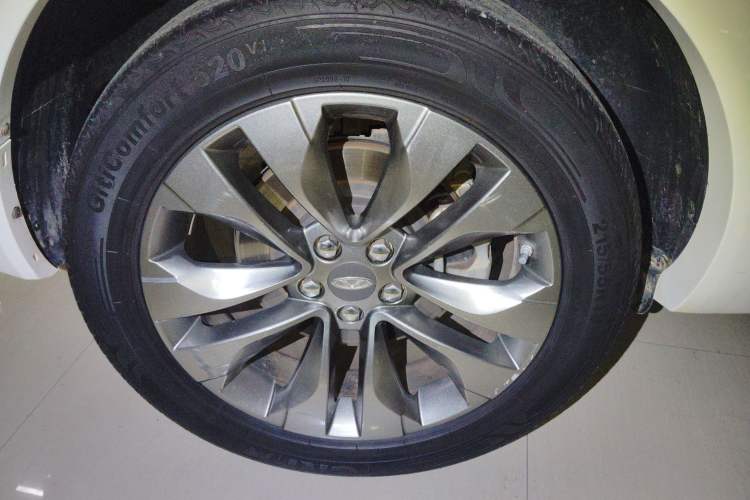 Used Chery Tiggo 5x 2017 1.5T DCT Elite Model Right Rear Wheel Hub