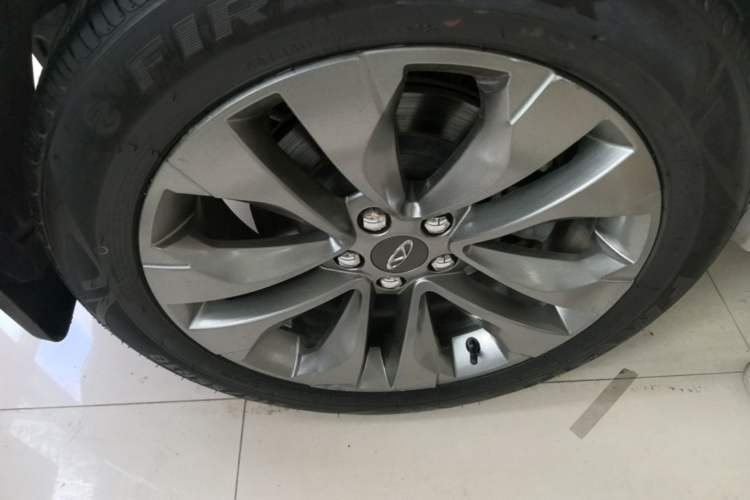 Used Chery Tiggo 5x 2017 1.5T DCT Elite Model Right Rear Wheel Hub