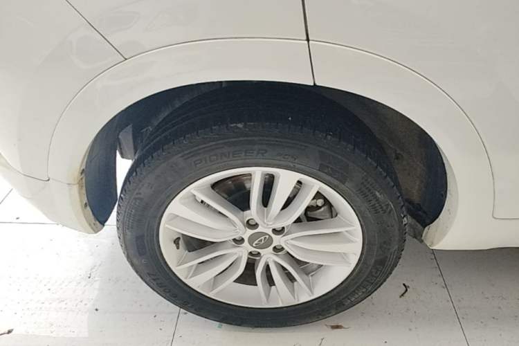 Used Chery Tiggo 5x 2017 1.5T DCT Fashion Edition Right Rear Wheel Hub