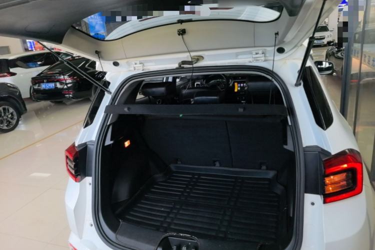 Used Chery Tiggo 5x 2017 1.5T DCT Elite Model Trunk