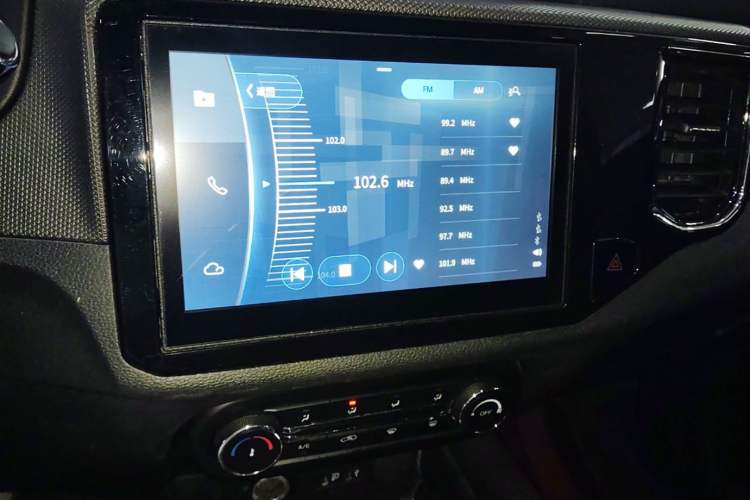 Used Chery Tiggo 5x 2019 HERO 1.5L CVT Luxury Edition Audio And AC Panel