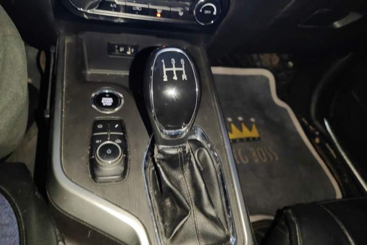 Used Chery Tiggo 5x 2019 1.5L Manual Smart Edition Gear Lever