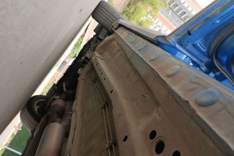 Used Chery Tiggo 5x 2019 HERO 1.5L CVT Fashion Edition Left Side Sill