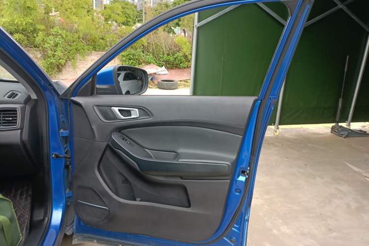 Used Chery Tiggo 5x 2019 HERO 1.5L CVT Fashion Edition Right Front Door Interior