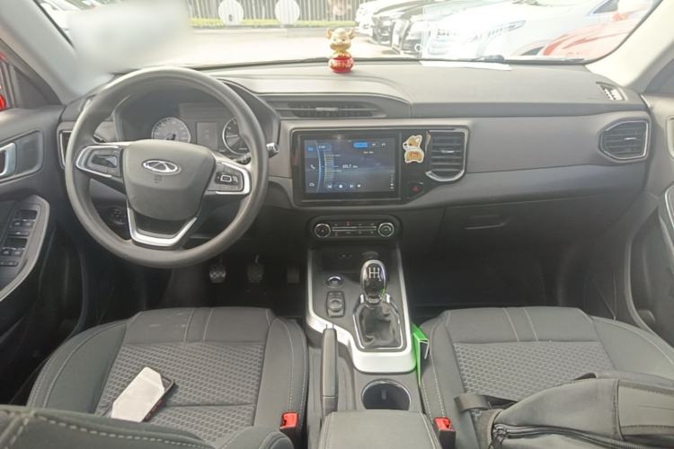 Used Chery Tiggo 5x 2019 HERO 1.5L Manual Fashion Edition Center Console