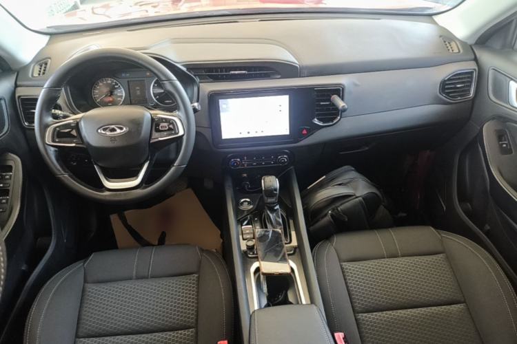 Used Chery Tiggo 5x 2019 HERO 1.5L CVT Fashion Edition Center Console