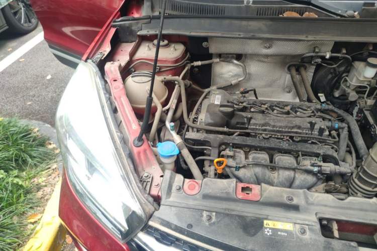 Used Chery Tiggo 5x 2019 HERO 1.5L Manual Fashion Edition Engine Bay Right
