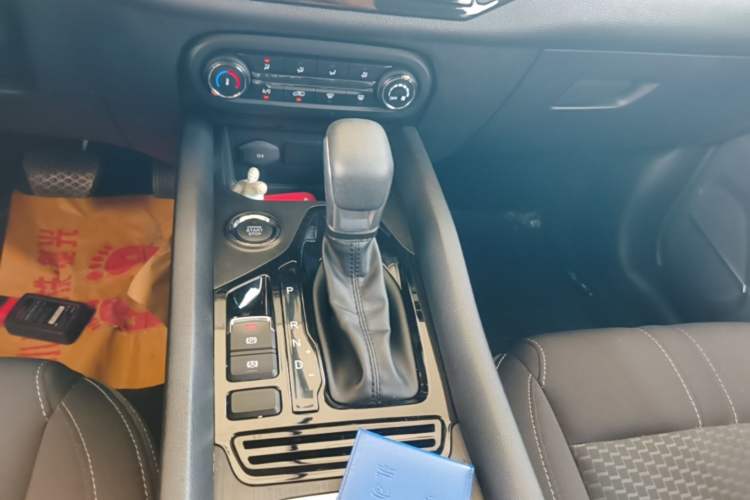 Used Chery Tiggo 5x 2019 HERO 1.5L CVT Urban Edition Gear Lever