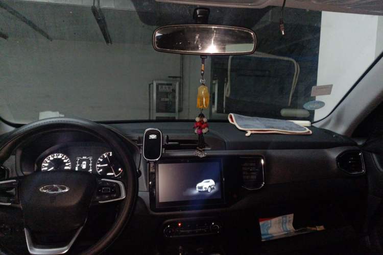 Used Chery Tiggo 5x 2019 HERO 1.5L Manual Fashion Edition Headliner