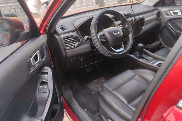 Used Chery Tiggo 5x 2019 HERO 1.5L CVT Luxury Edition Interior 3