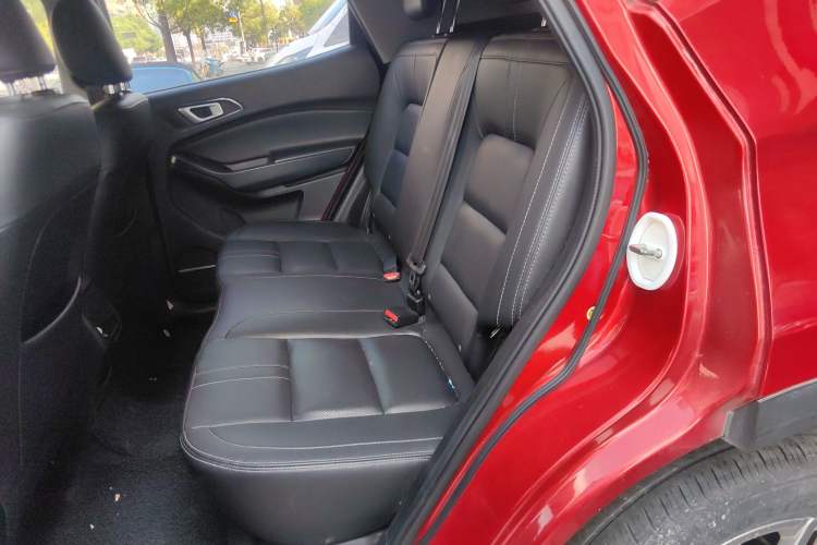 Used Chery Tiggo 5x 2019 HERO 1.5L CVT Luxury Edition Interior 4