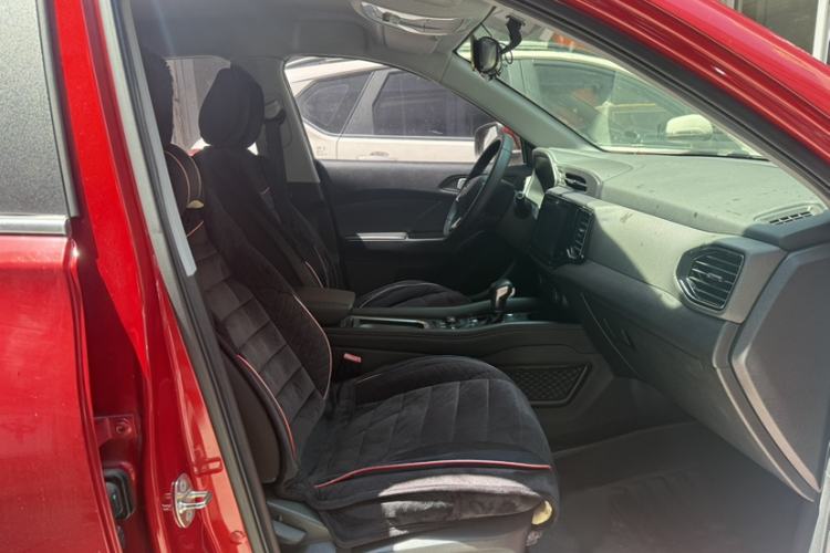 Used Chery Tiggo 5x 2019 HERO 1.5L CVT Fashion Edition Interior 4