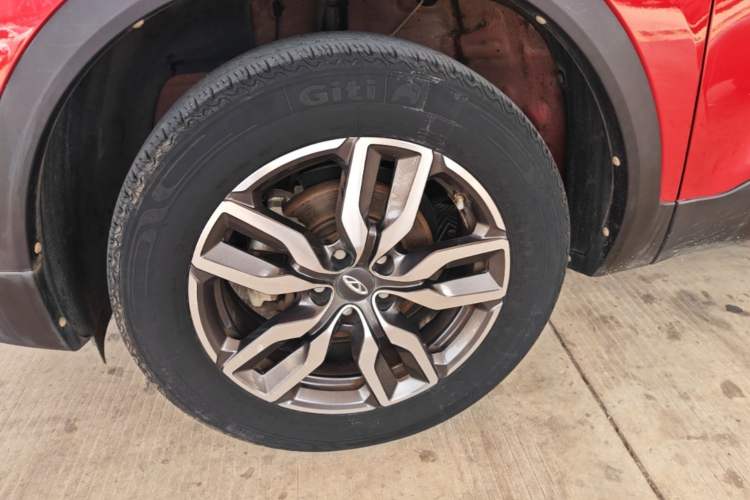 Used Chery Tiggo 5x 2019 1.5L Manual Zhiyao Edition Left Front Wheel Hub