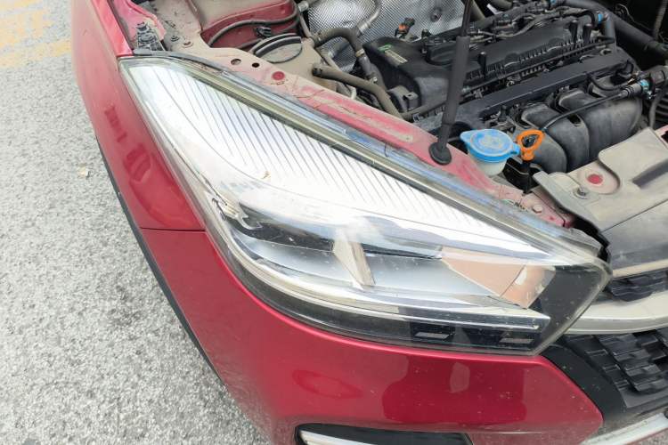 Used Chery Tiggo 5x 2019 HERO 1.5L Manual Luxury Edition Right Front Headlight