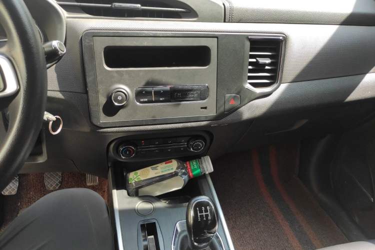 Used Chery Tiggo 5x 2019 1.5L Manual Smart Drive Version Audio And AC Panel