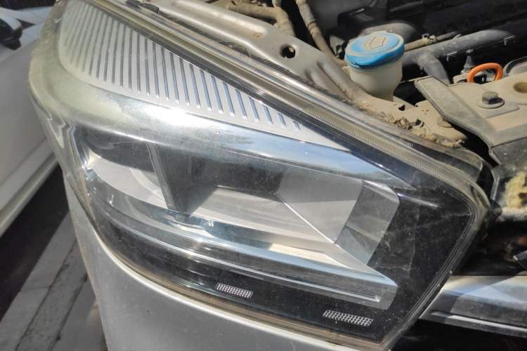 Used Chery Tiggo 5x 2019 1.5L Manual Smart Drive Version Right Front Headlight