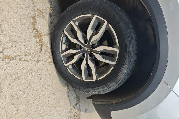 Used Chery Tiggo 5x 2019 1.5L Manual Smart Edition Right Front Wheel Hub