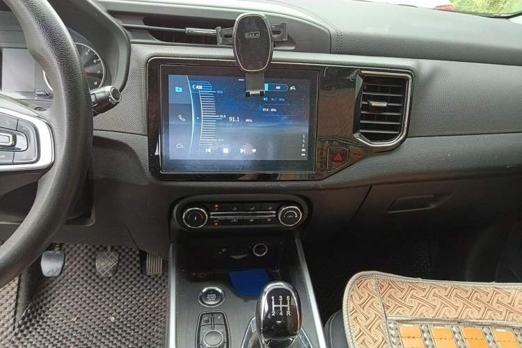 Used Chery Tiggo 5x 2019 HERO 1.5L Manual Fashion Edition Audio And AC Panel