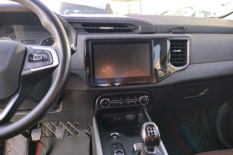 Used Chery Tiggo 5x 2019 HERO 1.5L Manual Fashion Edition Audio And AC Panel