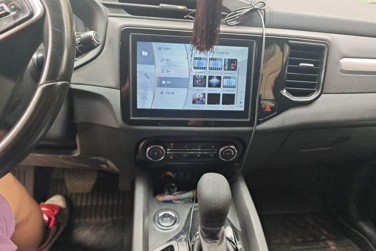 Used Chery Tiggo 5x 2019 HERO 1.5L CVT Luxury Edition Audio And AC Panel