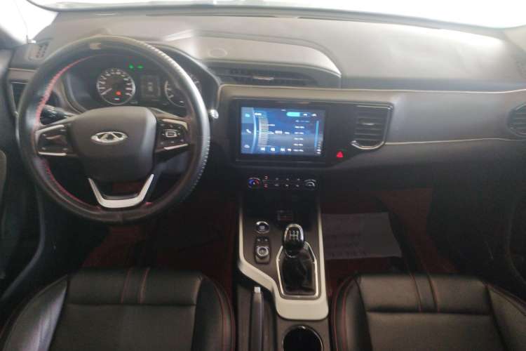 Used Chery Tiggo 5x 2019 HERO 1.5L Manual Fashion Edition Center Console