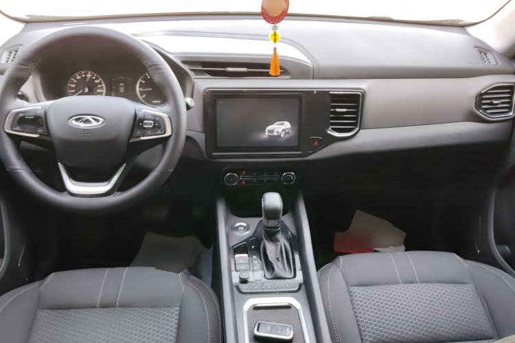 Used Chery Tiggo 5x 2019 HERO 1.5L CVT Fashion Edition Center Console