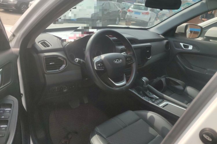 Used Chery Tiggo 5x 2019 1.5L CVT Smart Joy Edition Center Console