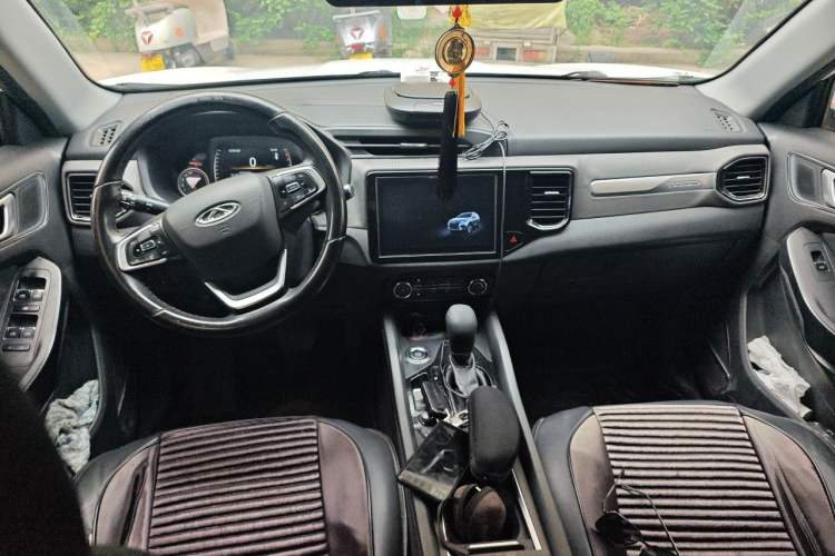 Used Chery Tiggo 5x 2019 HERO 1.5L CVT Luxury Edition Center Console