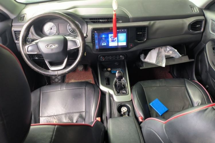 Used Chery Tiggo 5x 2019 1.5L Manual Smart Drive Version Center Console