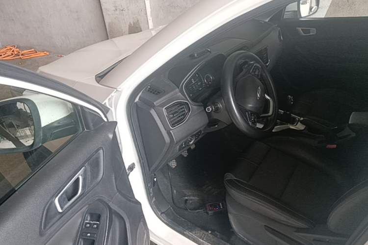 Used Chery Tiggo 5x 2019 HERO 1.5L Manual Luxury Edition Driver Seat