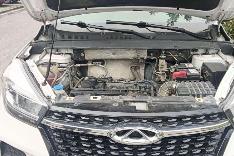 Used Chery Tiggo 5x 2019 HERO 1.5L Manual Luxury Edition Engine Bay