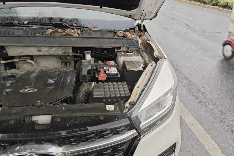 Used Chery Tiggo 5x 2019 1.5L CVT Zhiyao Edition Engine Bay Left