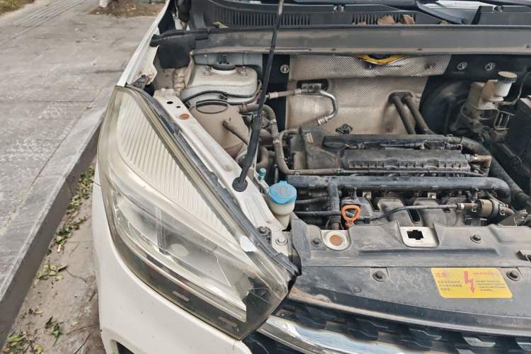 Used Chery Tiggo 5x 2019 1.5L Manual Smart Edition Engine Bay Right