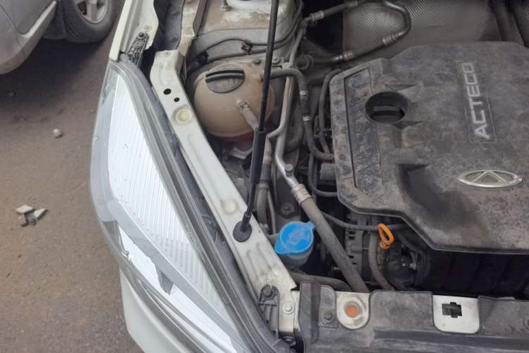 Used Chery Tiggo 5x 2019 1.5L CVT Zhiyao Edition Engine Bay Right