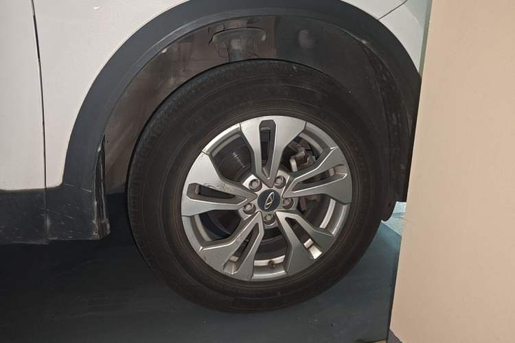 Used Chery Tiggo 5x 2019 HERO 1.5L Manual Fashion Edition Exterior 1