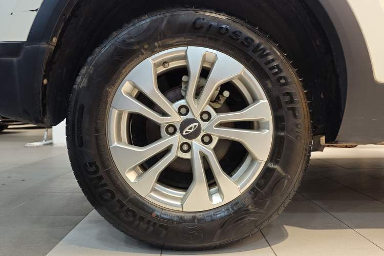 Used Chery Tiggo 5x 2019 HERO 1.5L Manual Fashion Edition Exterior 12