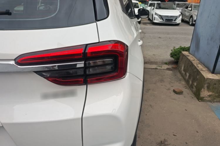 Used Chery Tiggo 5x 2019 HERO 1.5L Manual Fashion Edition Exterior 3