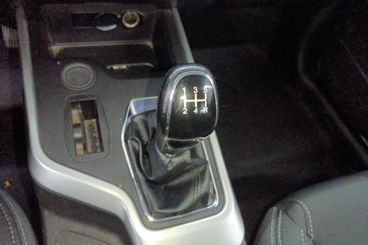 Used Chery Tiggo 5x 2019 1.5L Manual Smart Drive Version Gear Lever