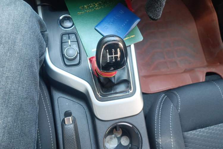Used Chery Tiggo 5x 2019 HERO 1.5L Manual Fashion Edition Gear Lever