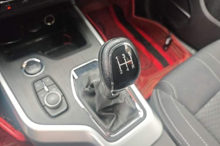 Used Chery Tiggo 5x 2019 HERO 1.5L Manual Fashion Edition Gear Lever