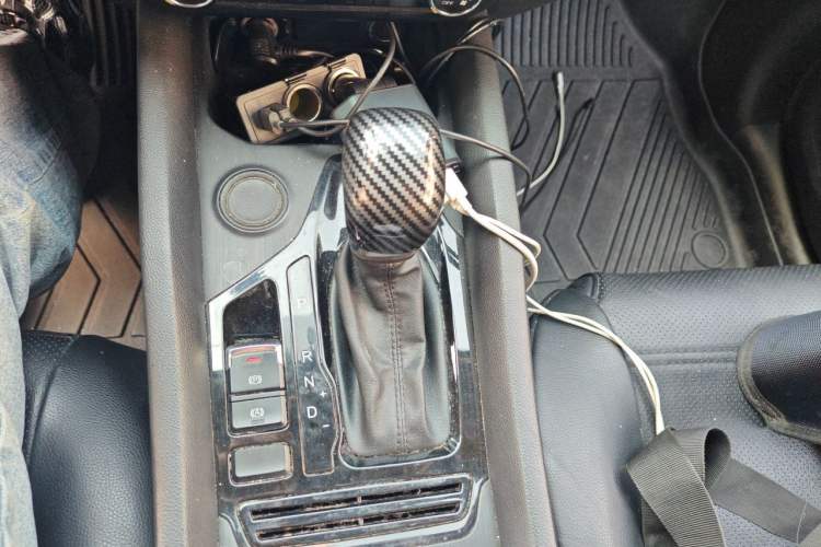 Used Chery Tiggo 5x 2019 1.5L CVT Smart Drive Edition Gear Lever