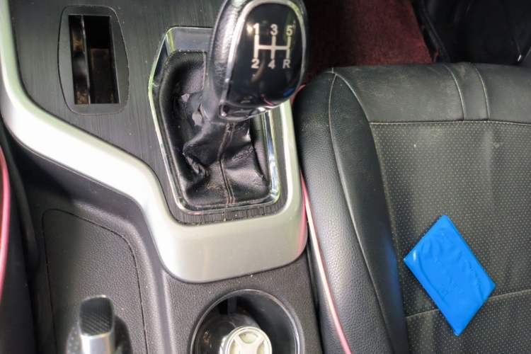 Used Chery Tiggo 5x 2019 1.5L Manual Smart Drive Version Gear Lever