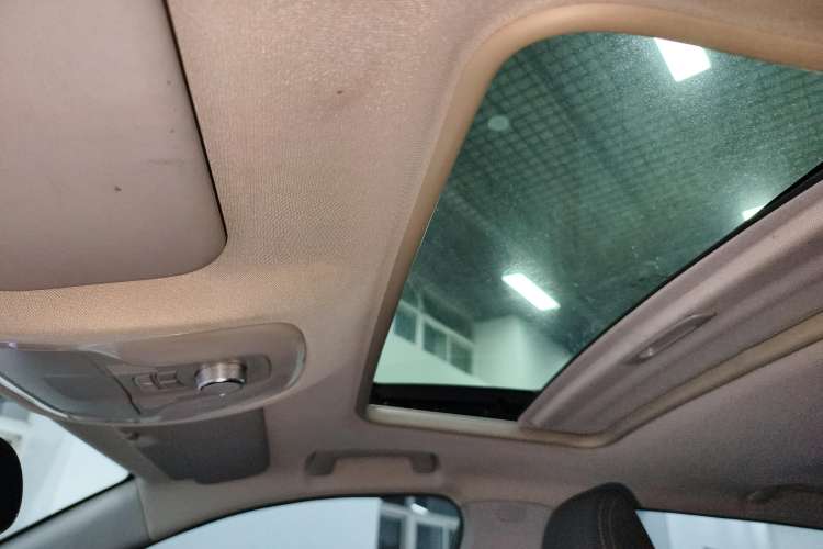 Used Chery Tiggo 5x 2019 HERO 1.5L CVT Fashion Edition Headliner