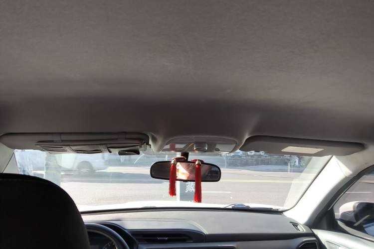 Used Chery Tiggo 5x 2019 HERO 1.5L Manual Fashion Edition Headliner