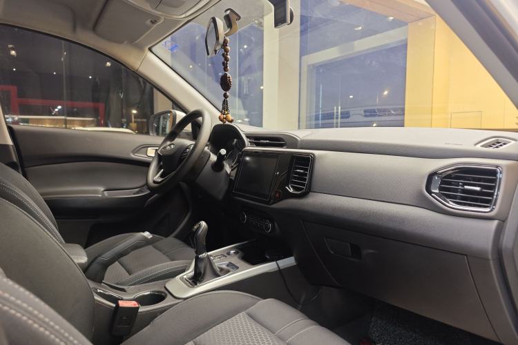 Used Chery Tiggo 5x 2019 HERO 1.5L Manual Fashion Edition Interior 11
